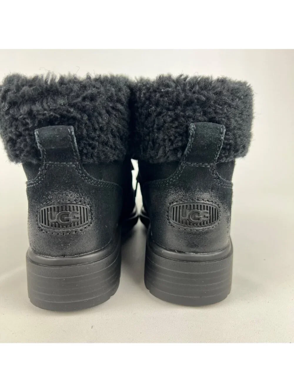 Ugg Womens Harrison Cozy Lace Up Boot Black Waterproof Suede 1130440 size 7